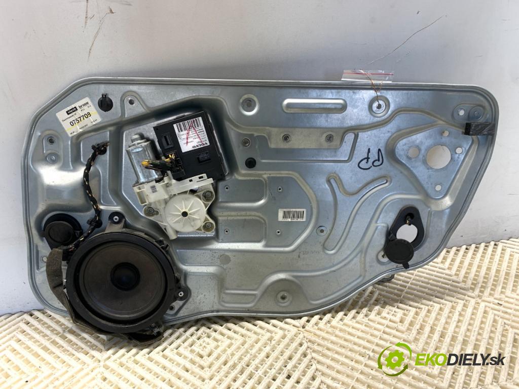 VOLVO S40 II sedan 2004 100 kW 2.0 D 1998 mechanismus okna pravý přední část 8679081