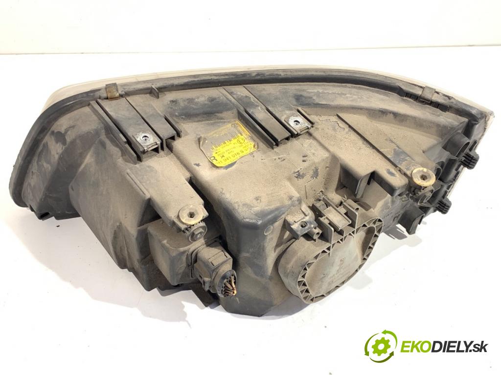 VW TRANSPORTER T5 Autobus 2008 96 kW 2.5 TDI 2461 Svetlomet pravy predný 7H1941016S