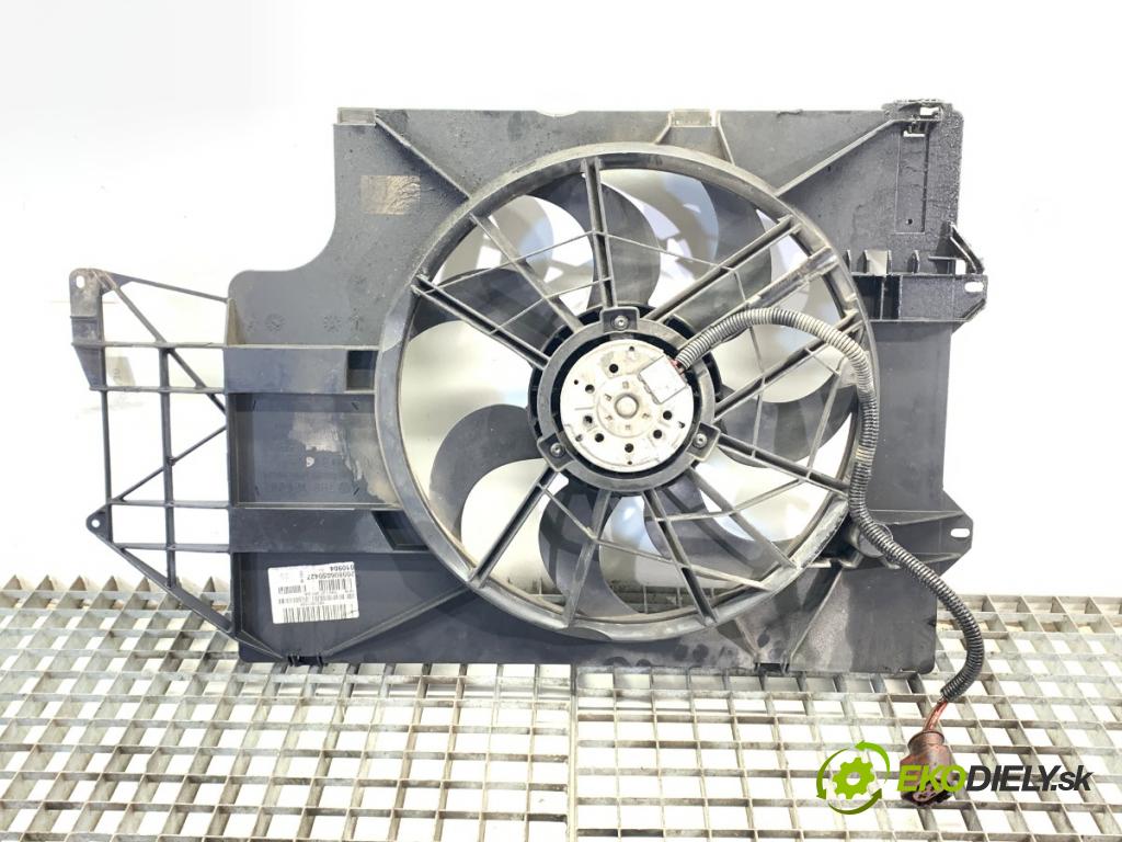 VW TRANSPORTER T5 Autobus 2008 96 kW 2.5 TDI 2461 Ventilátor chladiča 7H0121201DA (Ventilátor)