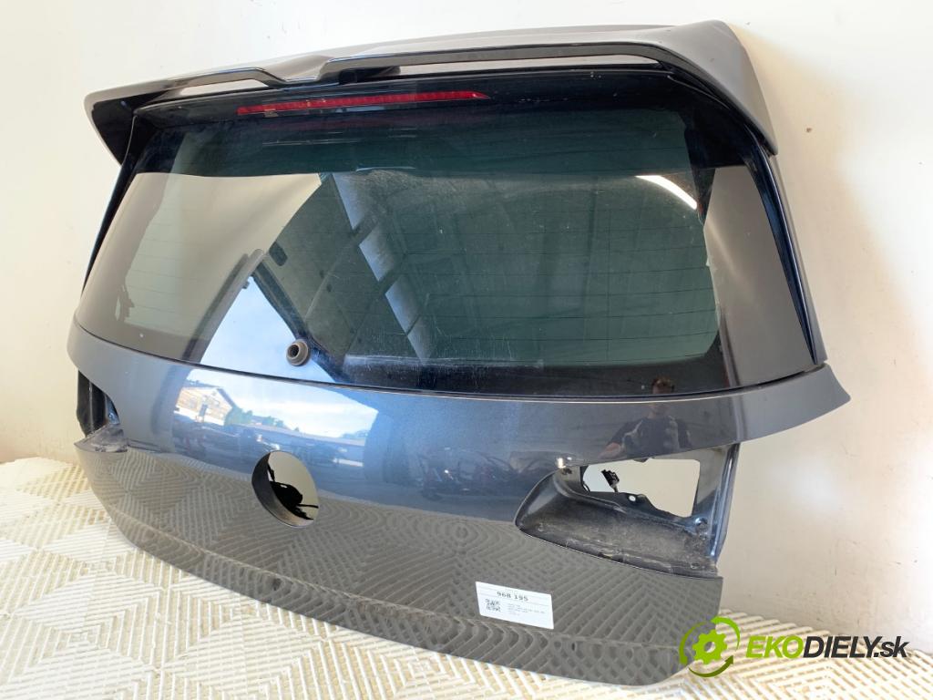 VW GOLF VII liftback 2015 135 kW 2.0 GTD 1968 kapota zadní část