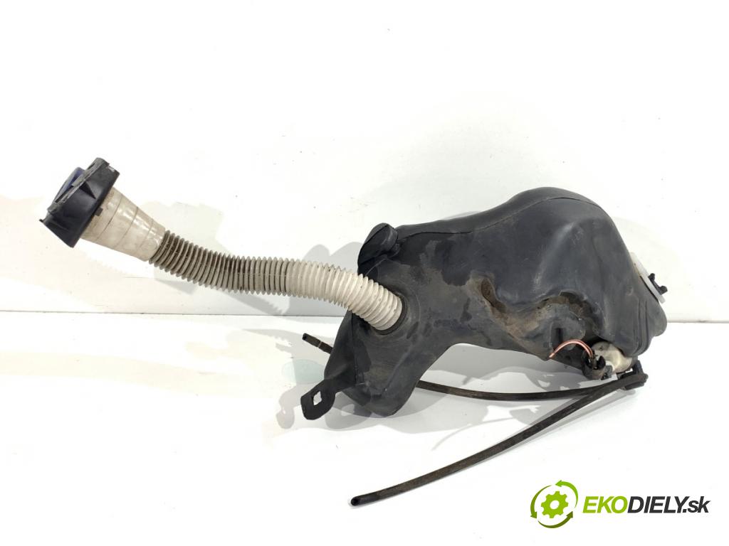 CITROEN C4 I liftback 2005 80 kW 1.6 16V 1587 nádržka ostřikovačů 9650226480