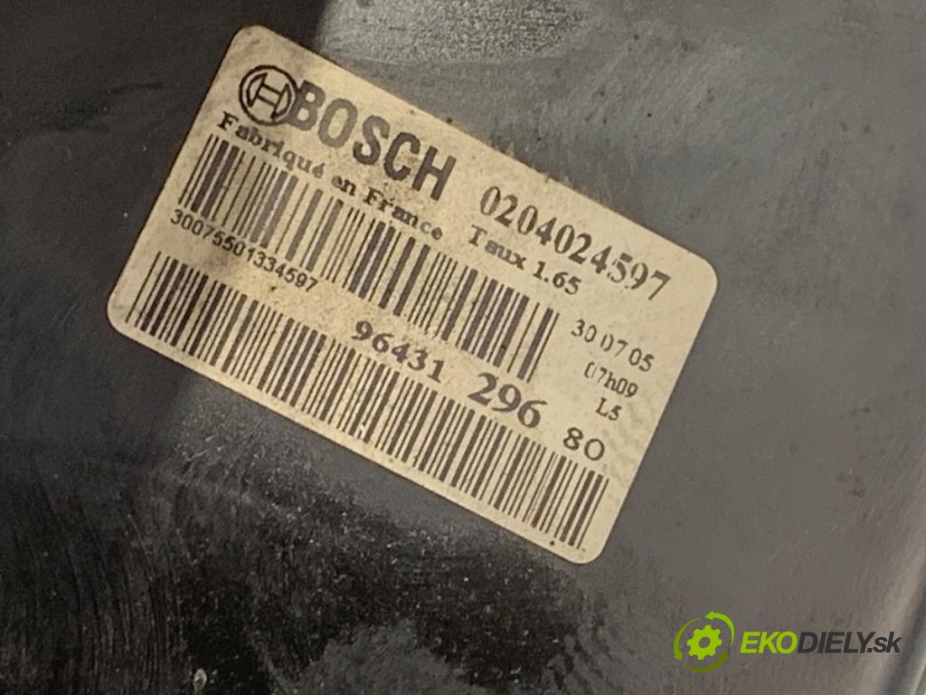 CITROEN C4 I liftback 2005 80 kW 1.6 16V 1587 posilovač bŕzd 9643129680