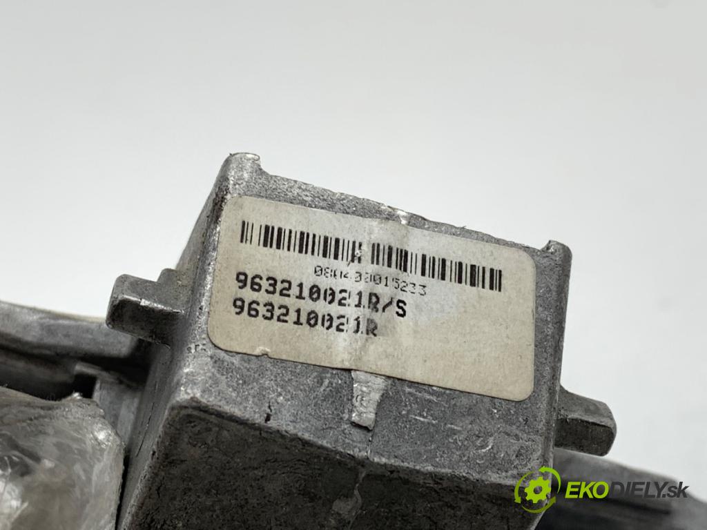 RENAULT LAGUNA III liftback 2008 96 kW 2.0 dCi (BT07, BT0J, BT14, BT1A, BT1S) 1995 zpětné zrcátko vnitřní 963210021R (Vnitřní zpětné zrcátko)