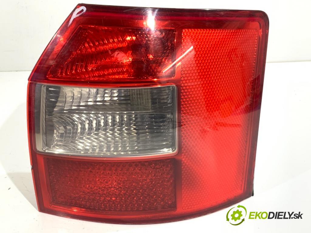 AUDI A4 B6 sedan 2002 96 kW 1.9 TDI 1896 Svetlo pravy zad 8E9945096