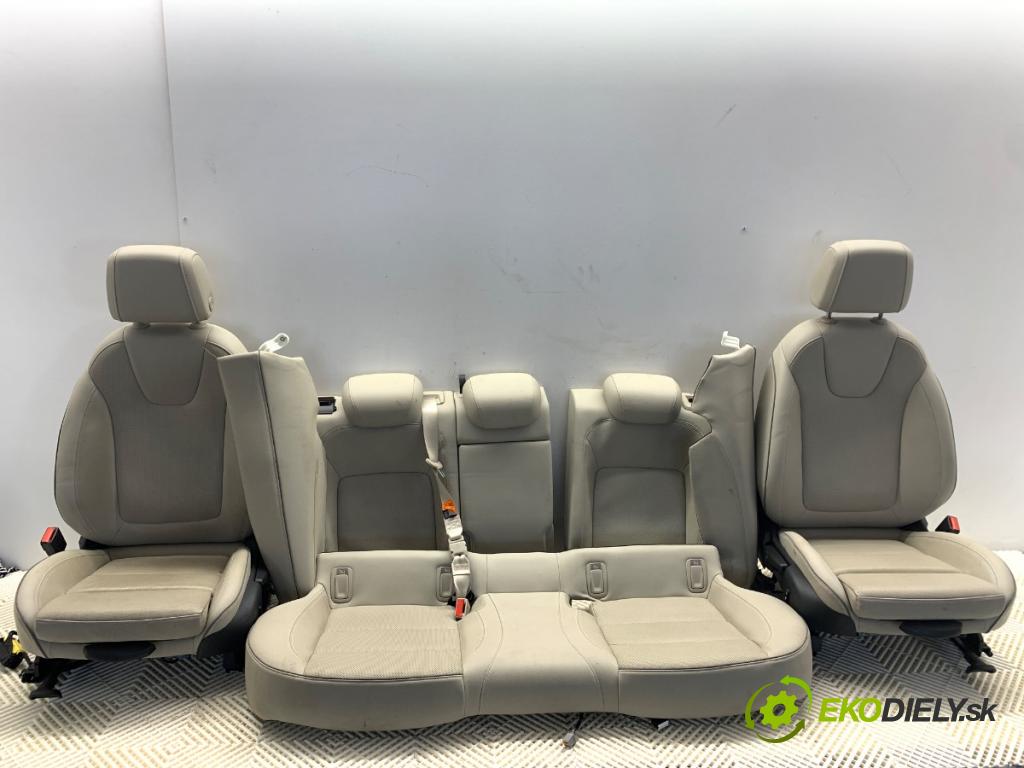 OPEL INSIGNIA B Kombi 2017 121 kW 1.5 (35) 1490 sedadla sedačky sedadlo 