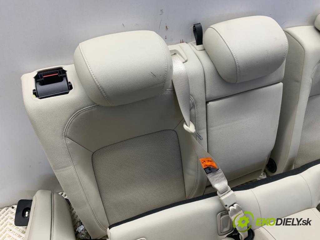 OPEL INSIGNIA B Kombi 2017 121 kW 1.5 (35) 1490 sedadla sedačky sedadlo