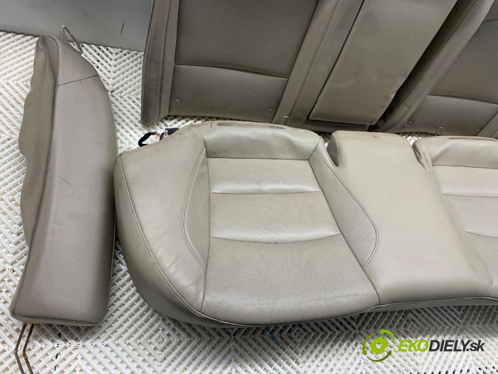 KIA OPTIMA sedan 2014 100 kW 1.7 CRDi 1685 sedadla sedačky sedadlo