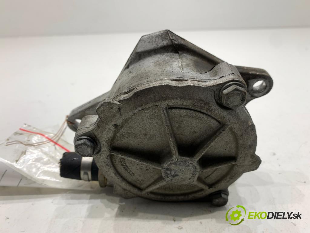 BMW E46 Kombi 2001 100 kW 320 d 1951 pumpa vakuová