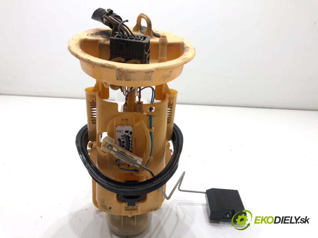 BMW E46 Kombi 2001 100 kW 320 d 1951 pumpa paliva 6750582
