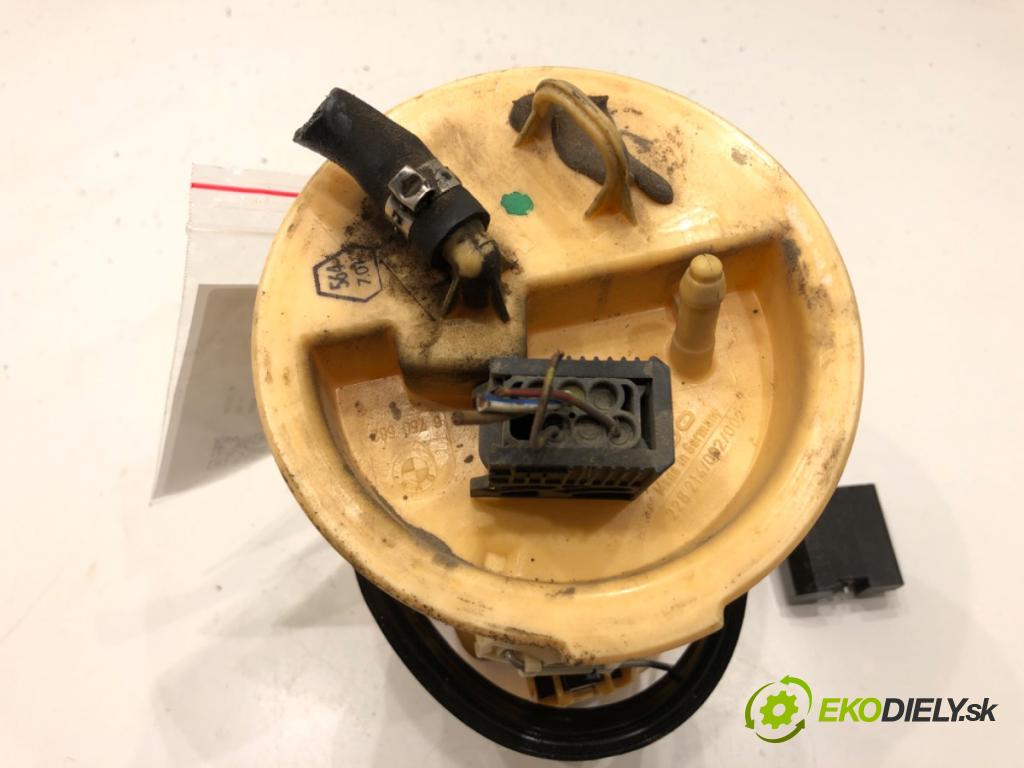 BMW E46 Kombi 2001 100 kW 320 d 1951 pumpa paliva 6750582