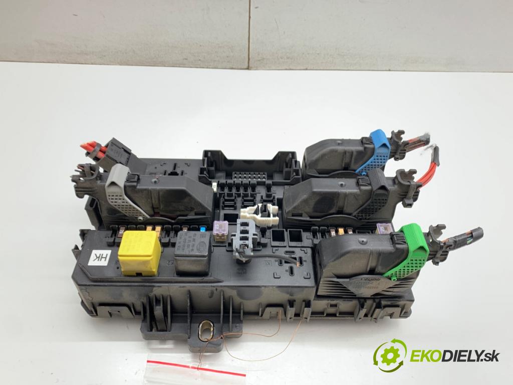OPEL ASTRA H liftback 2006 66 kW 1.4 (L48) 1364 modul BCM 13206762 (Řídící jednotka ostatní)