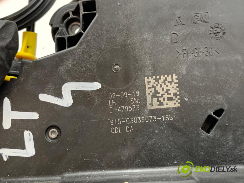 OPEL ASTRA K Kombi 2021 107 kW 1.2 Turbo (35) 1199 zámok Dvere ľavy zad 13598364