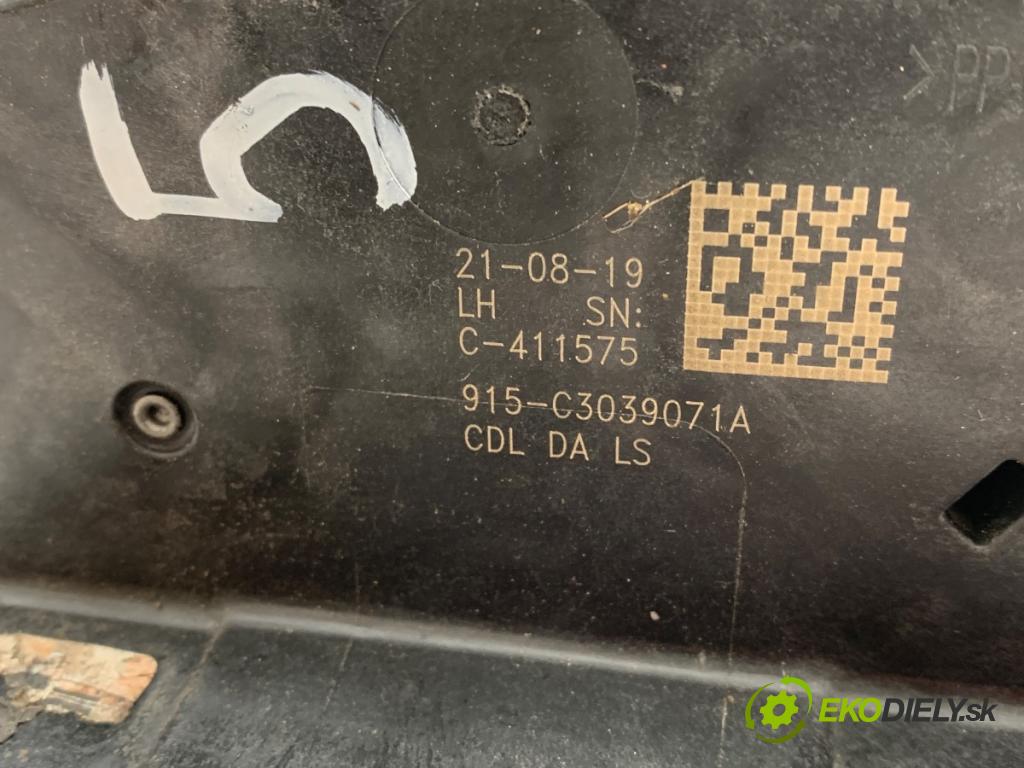 OPEL ASTRA K Kombi 2021 107 kW 1.2 Turbo (35) 1199 zámok Dvere ľavy predný