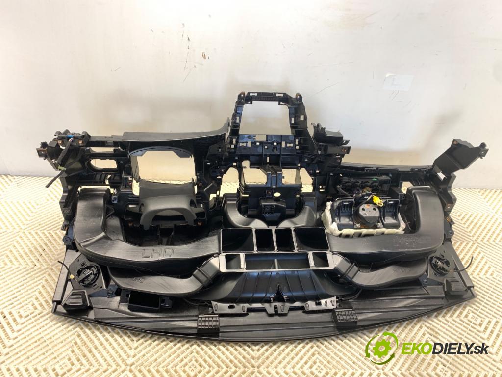 OPEL ASTRA K Kombi 2021 107 kW 1.2 Turbo (35) 1199 Palubná doska VANKÚŠ: spolujazdca