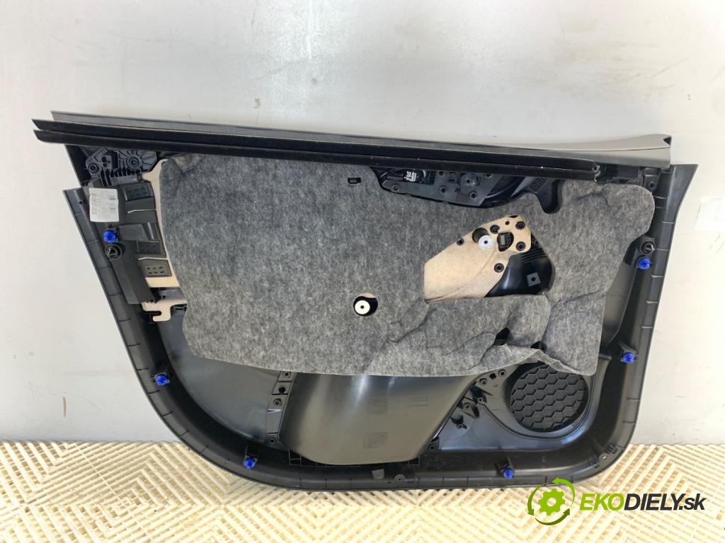 OPEL ASTRA K Kombi 2021 107 kW 1.2 Turbo (35) 1199 čalúnenie Dvere pravy predný