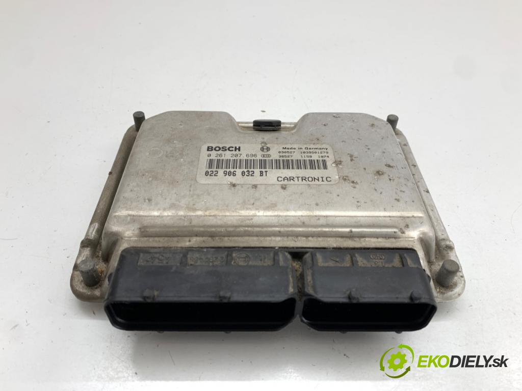 PORSCHE CAYENNE SUV 2003 250 kW S 4.5 4511 riadiaca jednotka Motor 022906032BT (Riadiaca jednotka)