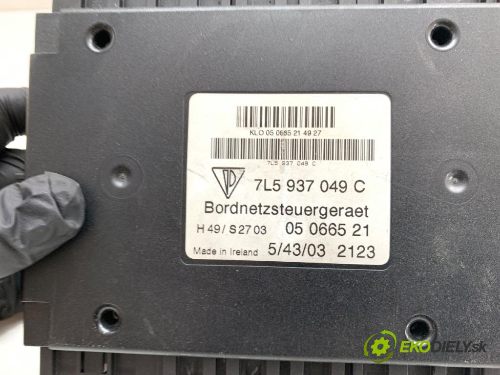 PORSCHE CAYENNE SUV 2003 250 kW S 4.5 4511 modul komfortu 7L5937049C (Komfortní modul)