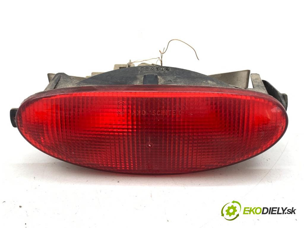 PEUGEOT 206 liftback 2003 44 kW 1.1 i 1124 Svetlo nárazníka zad 