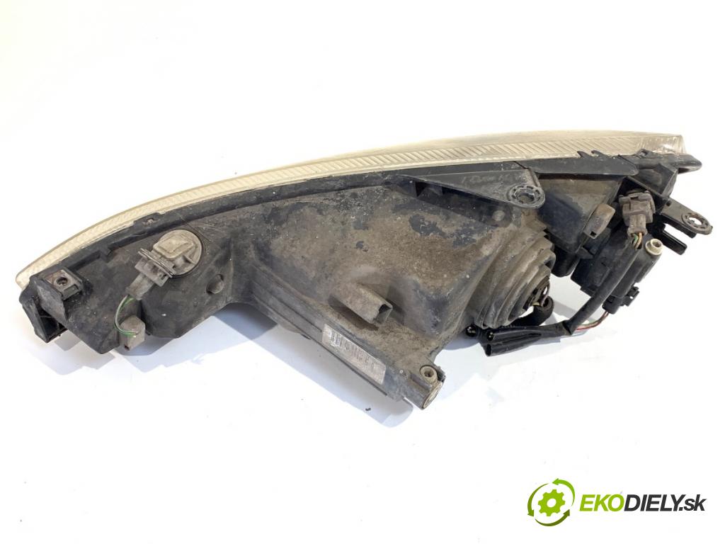 PEUGEOT 206 liftback 2003 44 kW 1.1 i 1124 Svetlomet pravy predný