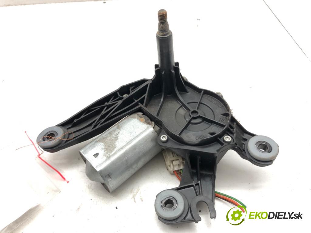 PEUGEOT 206 liftback 2003 44 kW 1.1 i 1124 Motor stieračov zad
