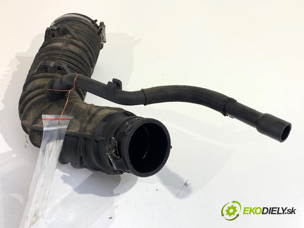 RENAULT LAGUNA III liftback 2008 96 kW 2.0 dCi (BT07, BT0J, BT14, BT1A, BT1S) 1995 Rúra vzduchu 8200714810