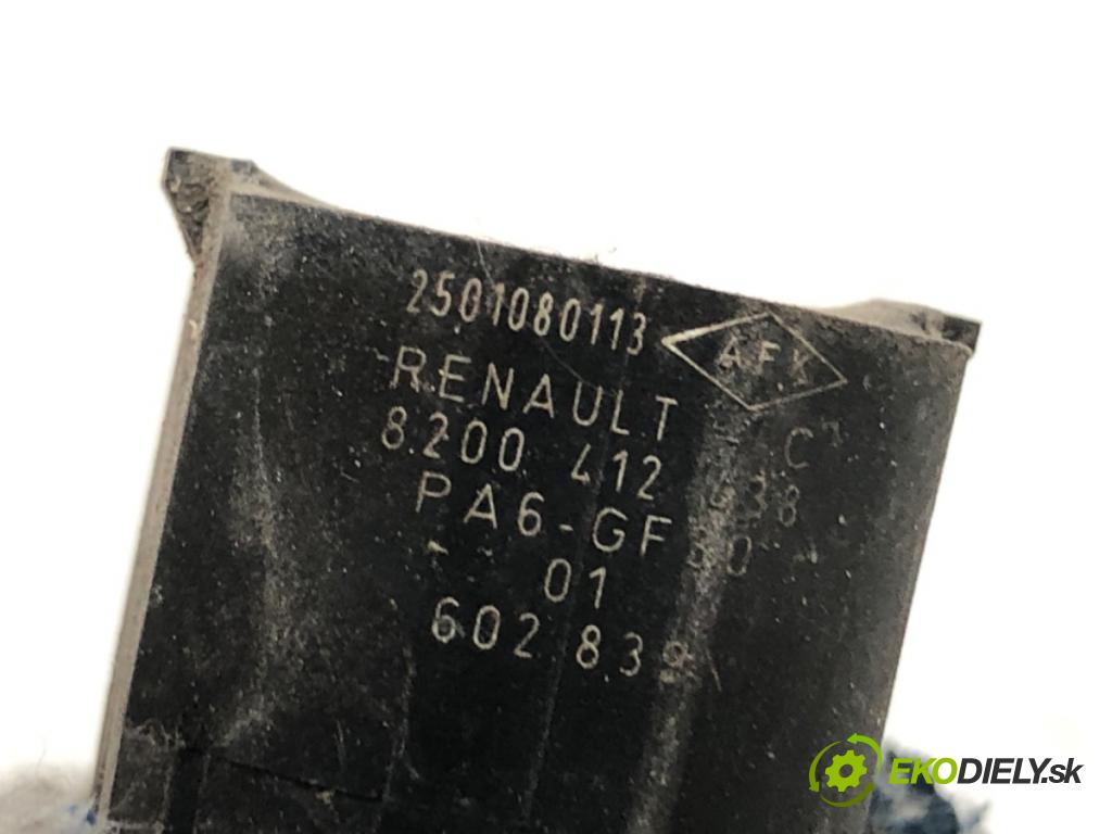 RENAULT LAGUNA III liftback 2008 96 kW 2.0 dCi (BT07, BT0J, BT14, BT1A, BT1S) 1995 Snímač PDC 8200412438