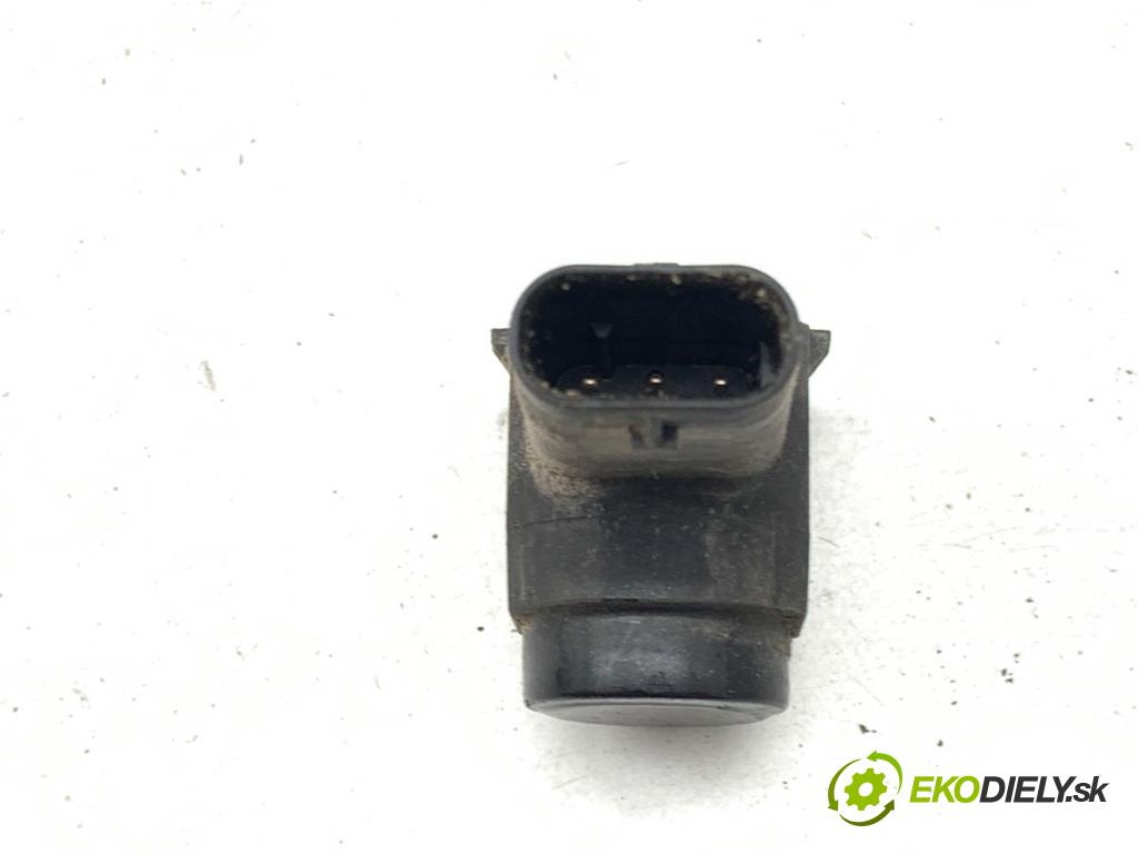 RENAULT LAGUNA III liftback 2008 96 kW 2.0 dCi (BT07, BT0J, BT14, BT1A, BT1S) 1995 snímač PDC 8200412438