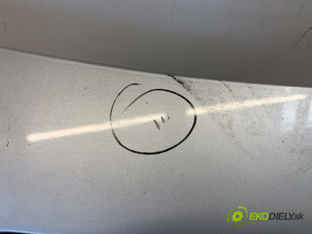 AUDI A2 liftback 2000 55 kW 1.4 TDI 1422 kapota (Kapota)