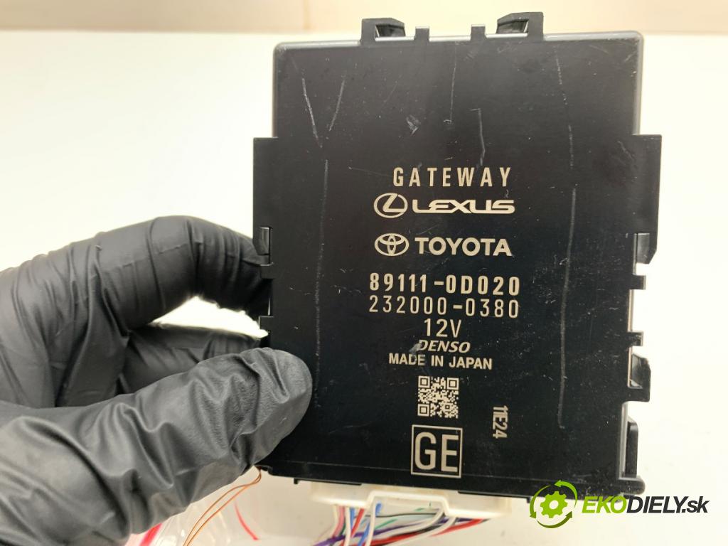 TOYOTA YARIS IV SUV 2022 68 kW 1.5 Hybrid (MXPJ10) 1490 modul GATEWAY 89111-0D020