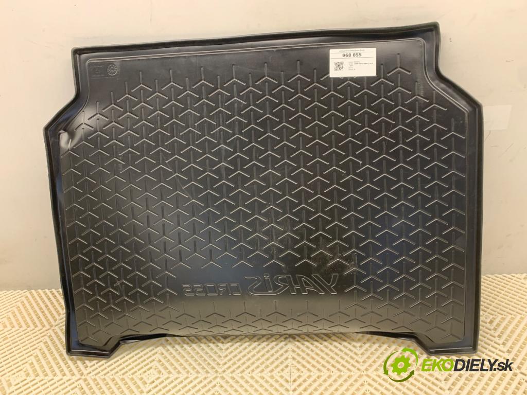 TOYOTA YARIS IV SUV 2022 68 kW 1.5 Hybrid (MXPJ10) 1490 KRYTINA: kufra Guma