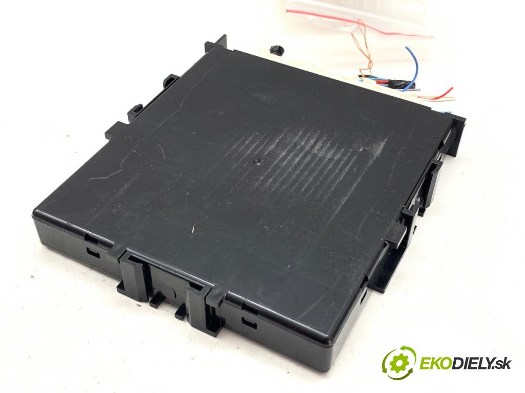 TOYOTA YARIS IV SUV 2022 68 kW 1.5 Hybrid (MXPJ10) 1490 modul KEYLESS 89990-0D360