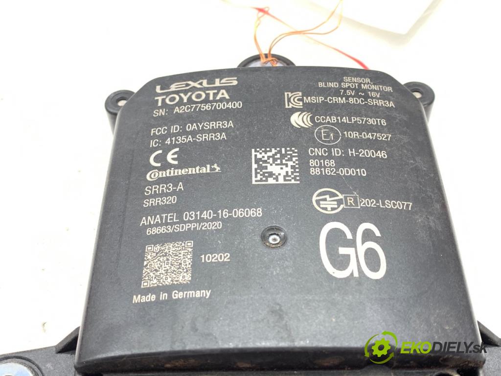 TOYOTA YARIS IV SUV 2022 68 kW 1.5 Hybrid (MXPJ10) 1490 modul RADAR: MRTVÍ klapka 88162-0D010