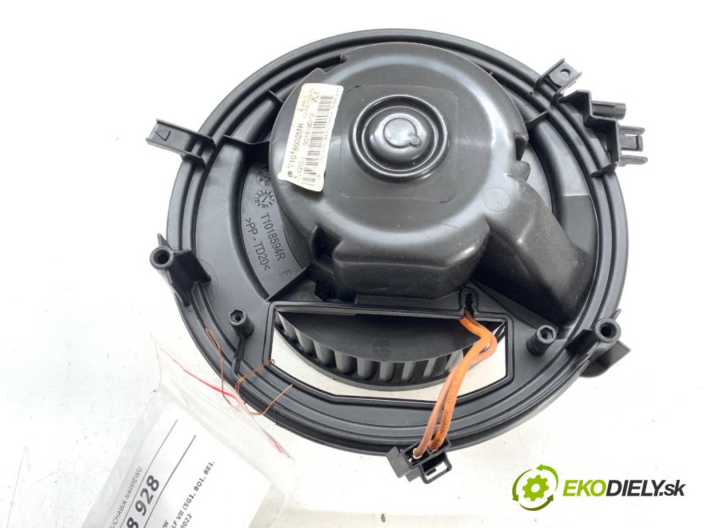 VW GOLF VII liftback 2015 135 kW 2.0 GTD 1968 ventilátor kúrenia 5Q1819021B