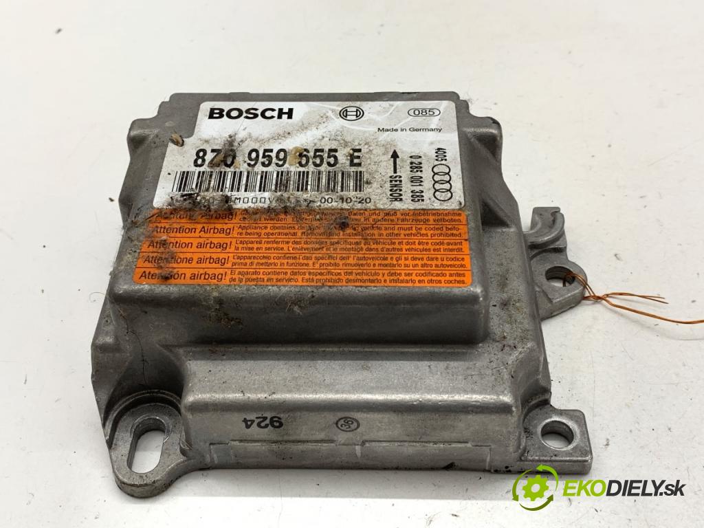 AUDI A2 liftback 2000 55 kW 1.4 TDI 1422 senzor airbag 8Z0959655E (Snímač)