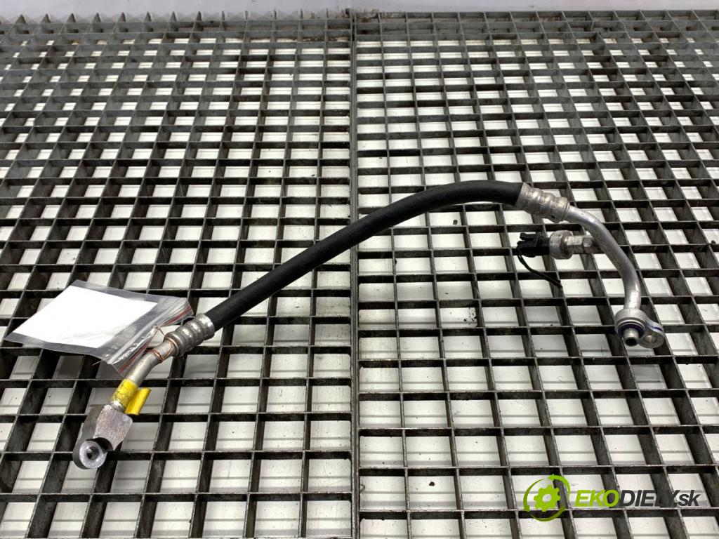 OPEL ASTRA K Kombi 2021 107 kW 1.2 Turbo (35) 1199 rúrka klimatizace 39171884 (Trubka klimatizace)