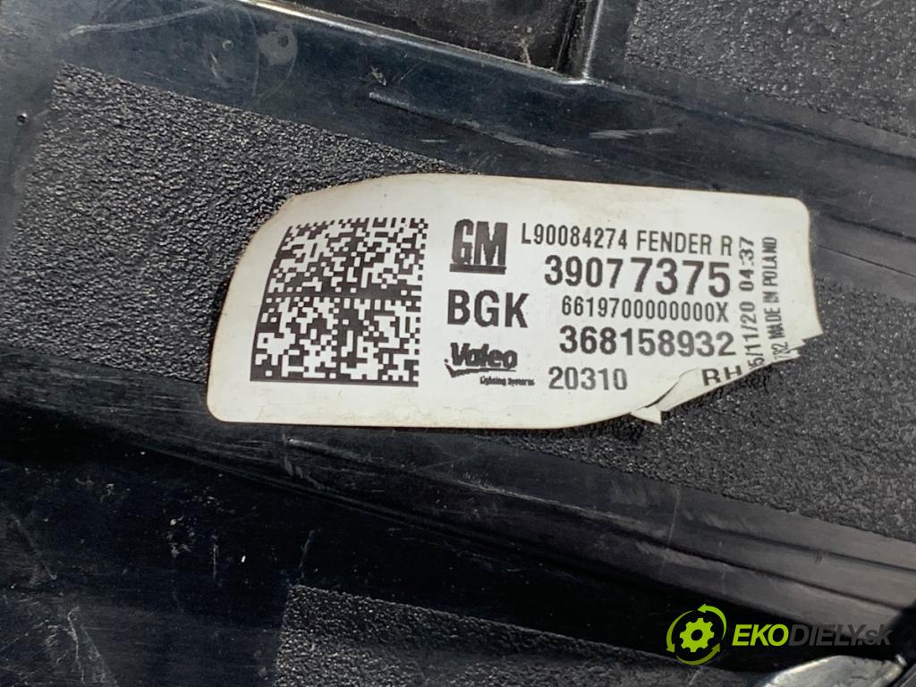 OPEL ASTRA K Kombi 2021 107 kW 1.2 Turbo (35) 1199 světlo pravý zadní část 39077375
