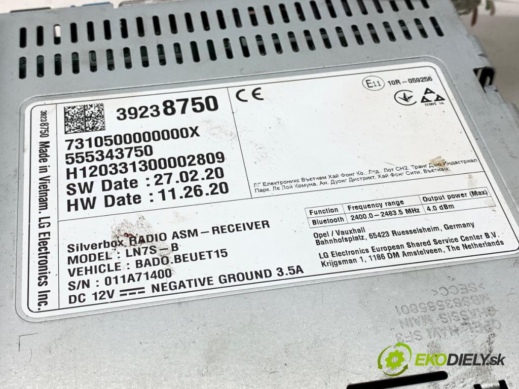 OPEL ASTRA K Kombi 2021 107 kW 1.2 Turbo (35) 1199 RADIO Navigácia 39238750 (Audio zariadenie)