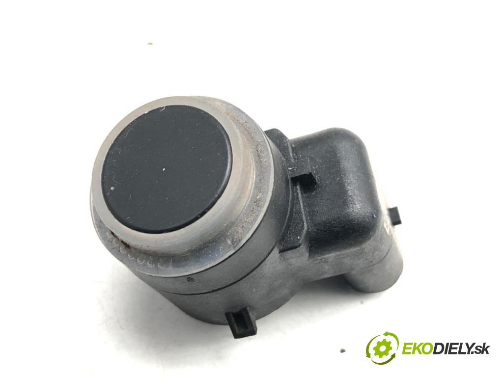 OPEL ASTRA K Kombi 2021 107 kW 1.2 Turbo (35) 1199 snímač PDC 39207316