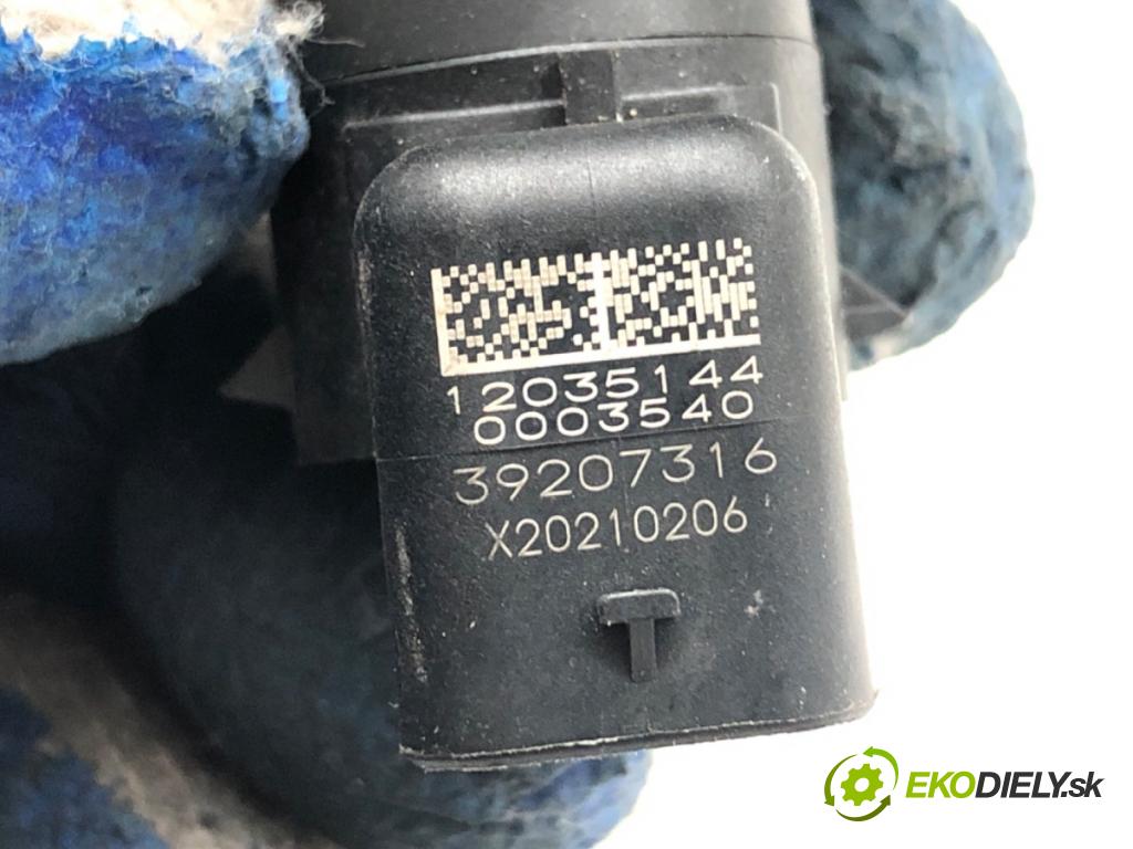 OPEL ASTRA K Kombi 2021 107 kW 1.2 Turbo (35) 1199 Snímač PDC 39207316
