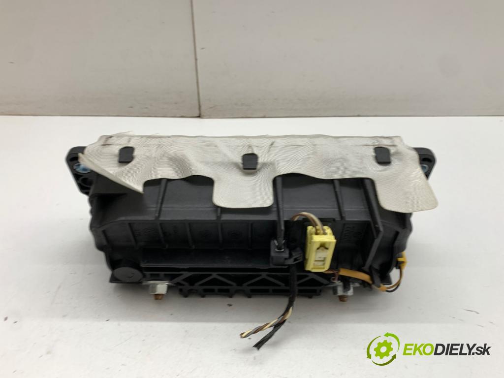SKODA SUPERB II liftback 2013 103 kW 2.0 TDI 1968 AirBag spolujazdca 3T0880204A (Airbag)