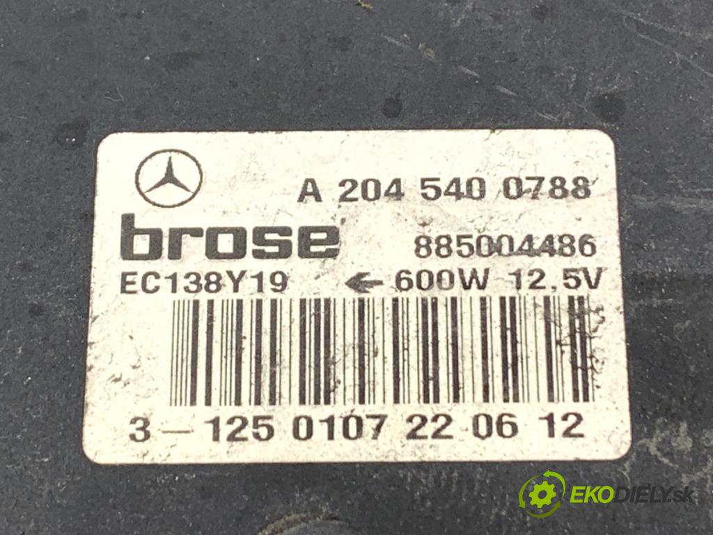MERCEDES-BENZ X204 SUV 2012 150 kW 250 CDI 4-matic (204.982, 204.904) 2143 ventilátor chladiče 28405882013 (Ventilátor)