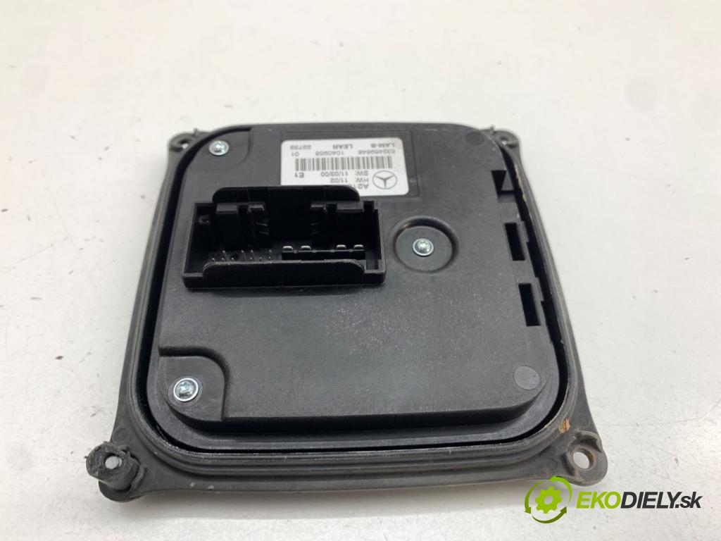 MERCEDES-BENZ X204 SUV 2012 150 kW 250 CDI 4-matic (204.982, 204.904) 2143 modul LED A2189000002
