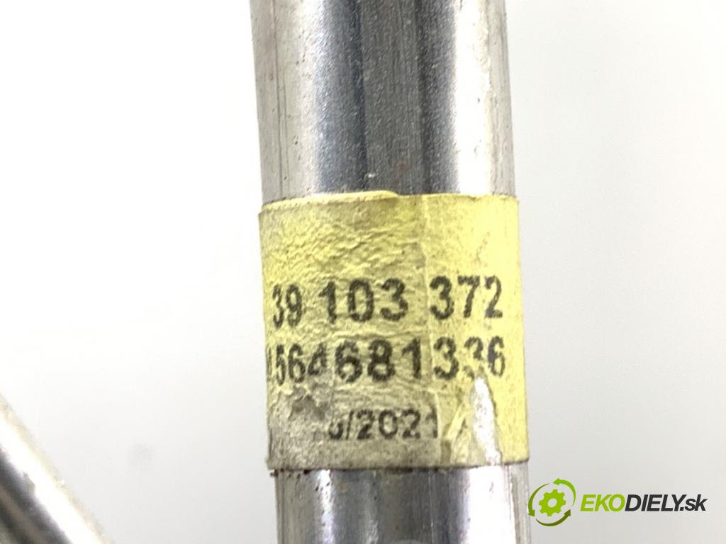 OPEL ASTRA K Kombi 2021 107 kW 1.2 Turbo (35) 1199 rúrka klimatizace 39103372 (Trubka klimatizace)
