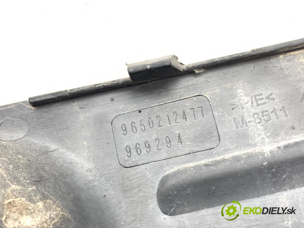 CITROEN XSARA liftback 2005 80 kW 1.6 16V 1587 mří nárazníka levý přední část 9650212477