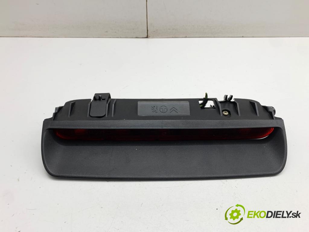 CITROEN XSARA liftback 2005 80 kW 1.6 16V 1587 světlo brzdových světel 