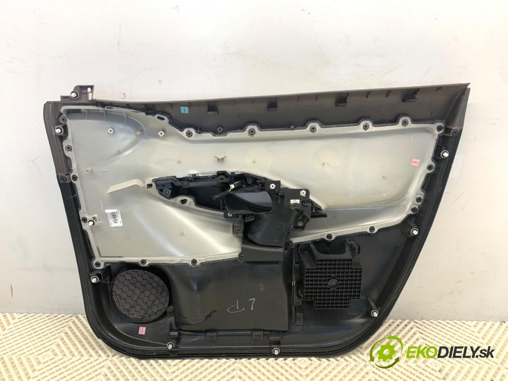 TOYOTA YARIS IV SUV 2022 68 kW 1.5 Hybrid (MXPJ10) 1490 ča dveře levý přední část
