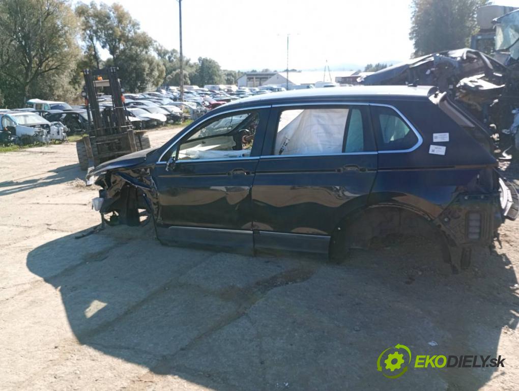 VW TIGUAN SUV 2016 110 kW 1.4 TSI 1395 KAROSERIA ČTVRŤÁK blatník práh střecha PODŁUŻNICA 