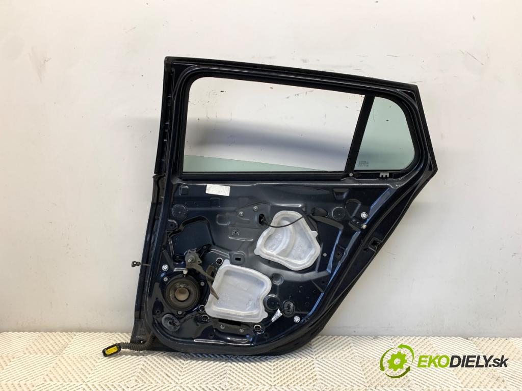 RENAULT MEGANE III Kombi 2014 81 kW 1.5 dCi (KZ09, KZ0D, KZ1G, KZ29, KZ14, KZ1W, KZ10, KZ1F,... 1461 dveře pravý zadní část