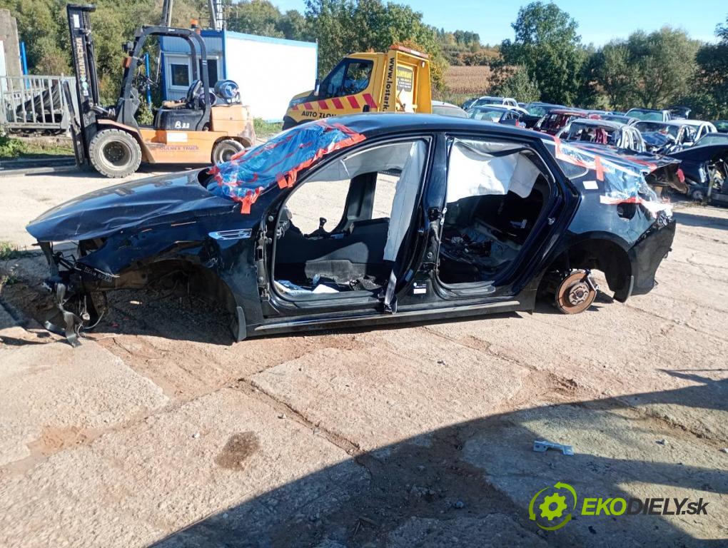 KIA OPTIMA sedan 2015 120 kW 2.0 CVVL 1999 karoséria ČTVRŤÁK: Blatník prah strecha PODŁUŻNICA