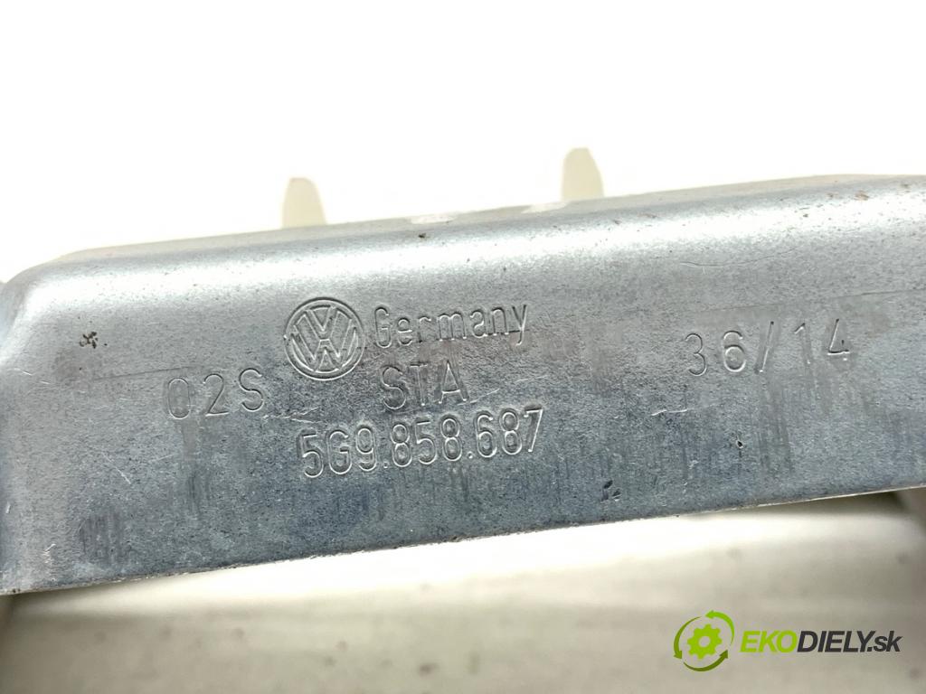 VW GOLF VII Kombi 2014 81 kW 1.6 TDI 1598 držadlo čalounění pravý přední část 5G9858687